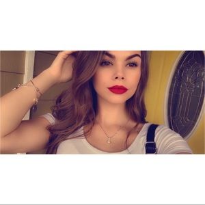 Meet your Posher, Megan